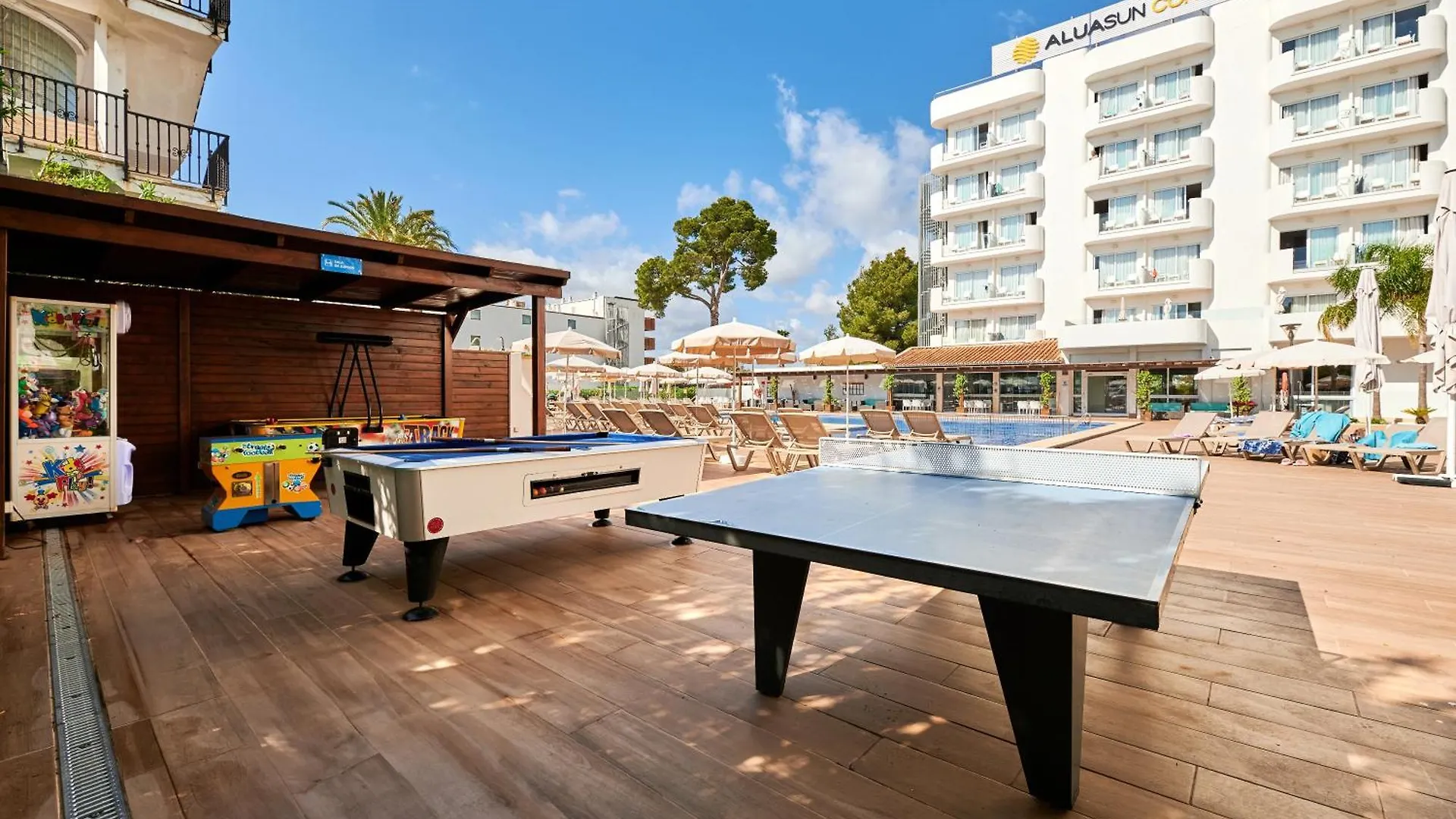 **** Apartahotel Aluasun Continental Park Hotel & Apartments Playa de Muro  España