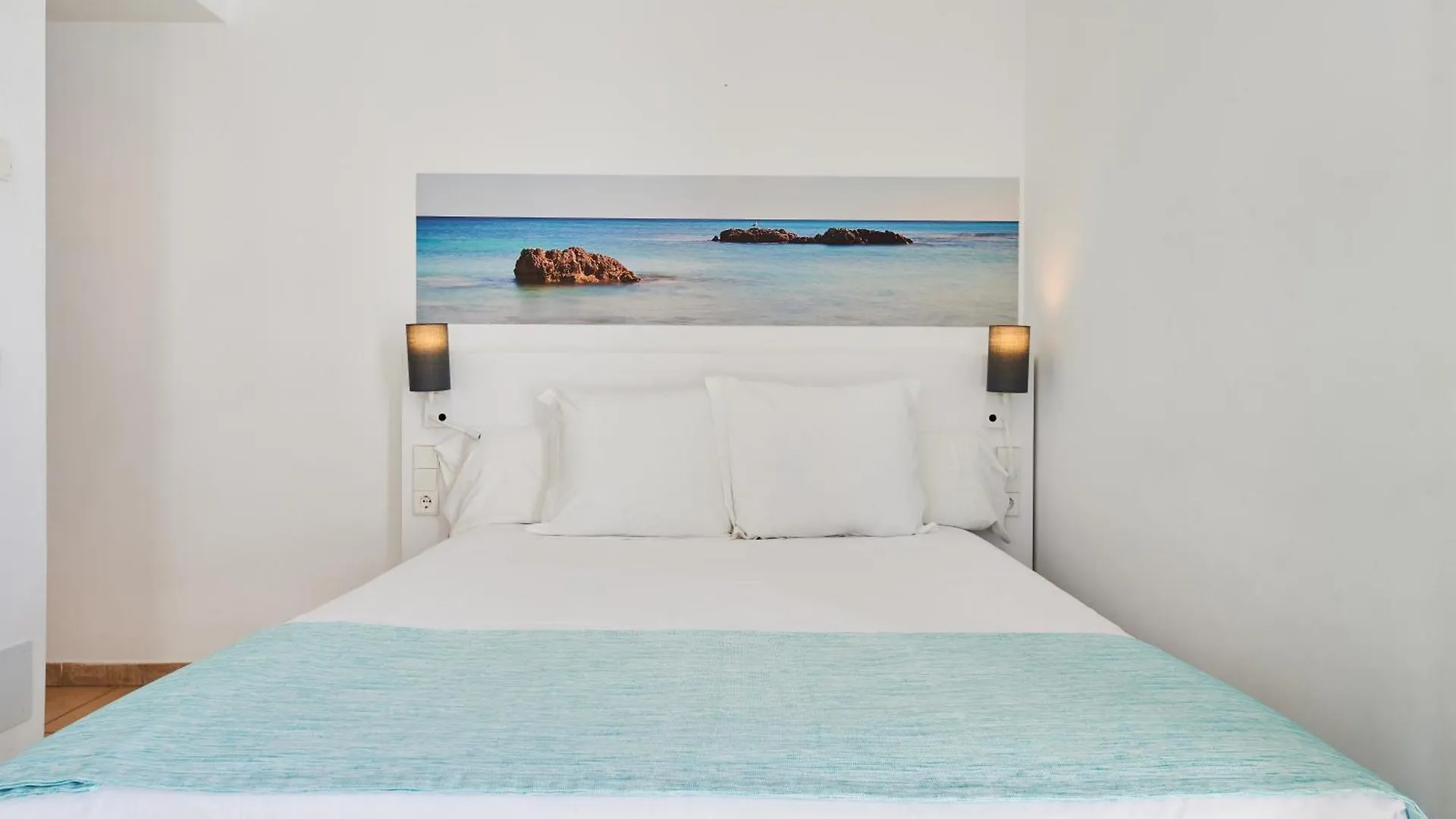 Aparthotel Aluasun Continental Park Hotel & Apartments Playa de Muro