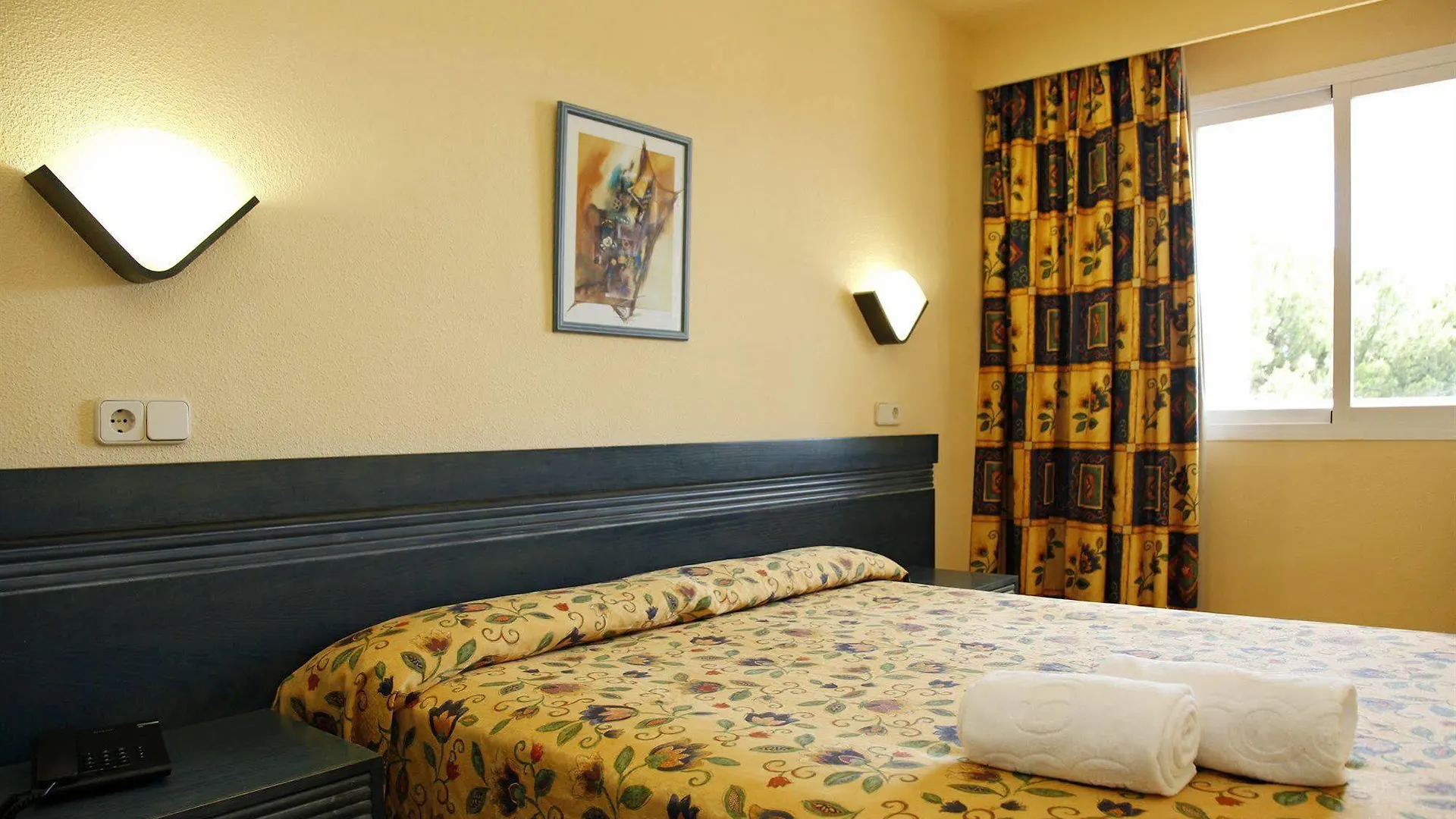 Aluasun Continental Park Hotel & Apartments Playa de Muro  4*, Playa de Muro (Mallorca)