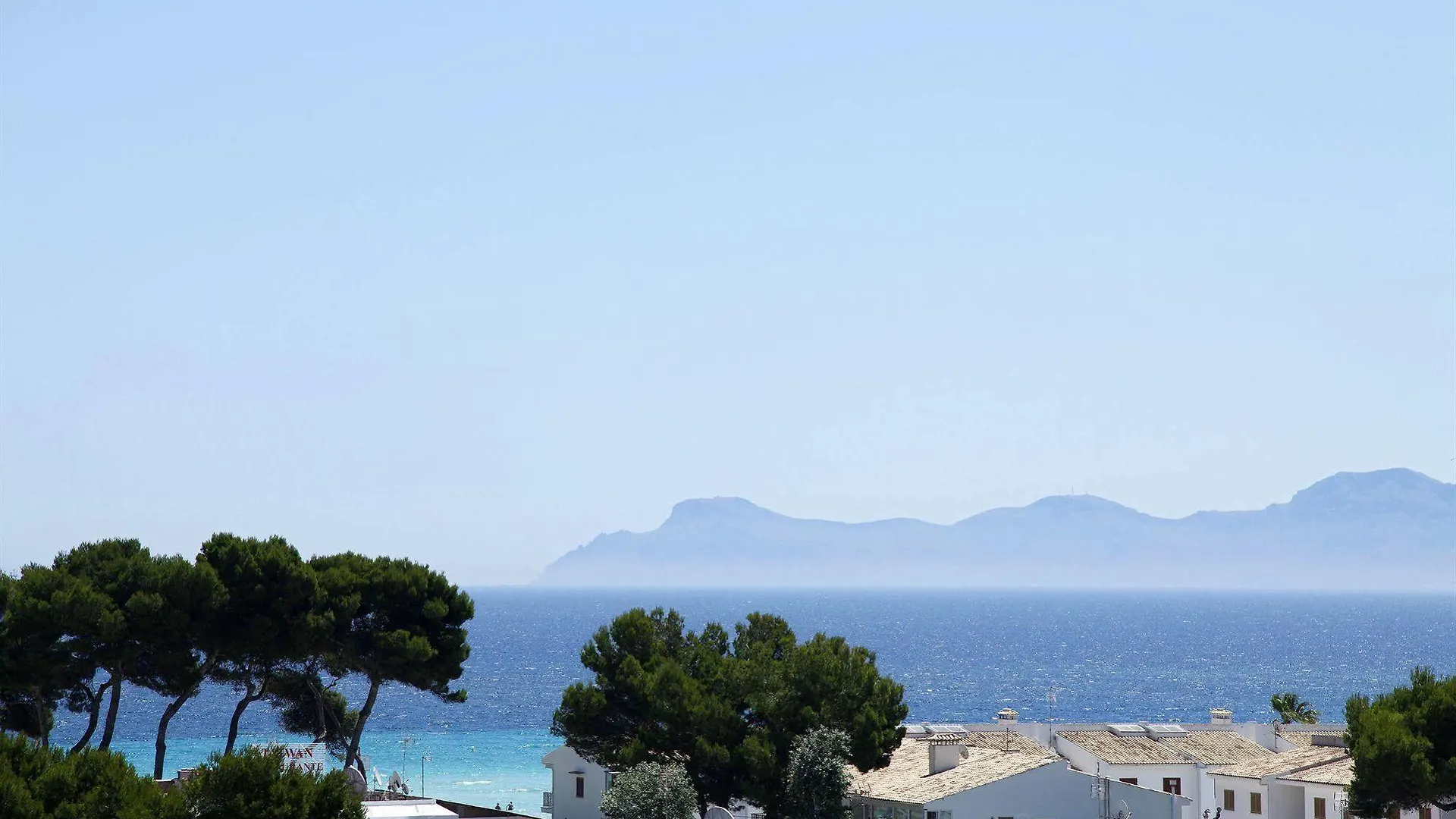 Aluasun Continental Park Hotel & Apartments Playa de Muro  4*, Playa de Muro (Mallorca)